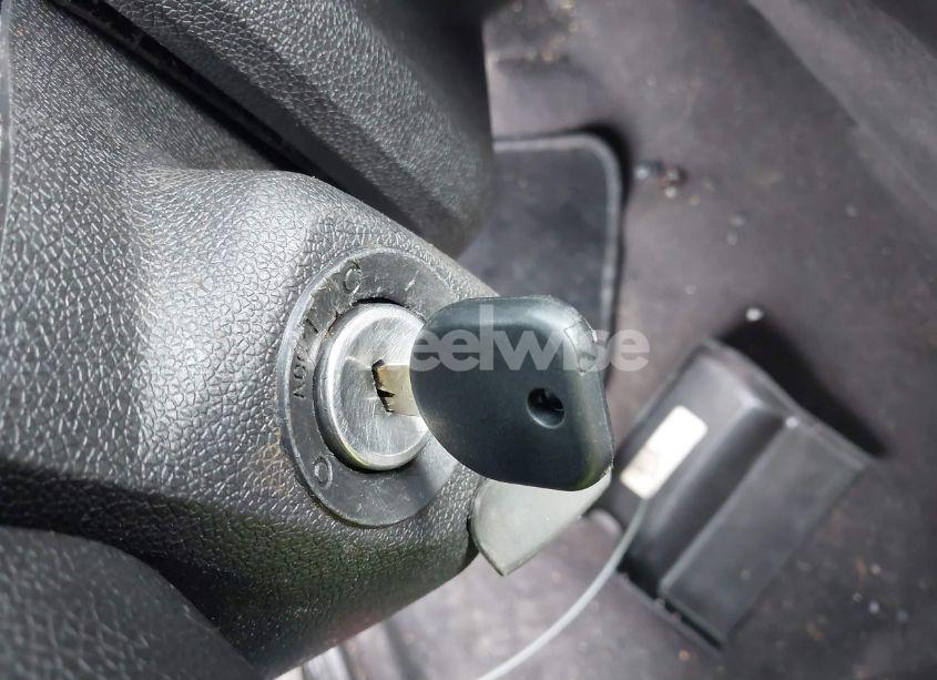 Photo 11 of 2010 Chevrolet Traverse LT (VIN 1GNLRGED3AJ218220)