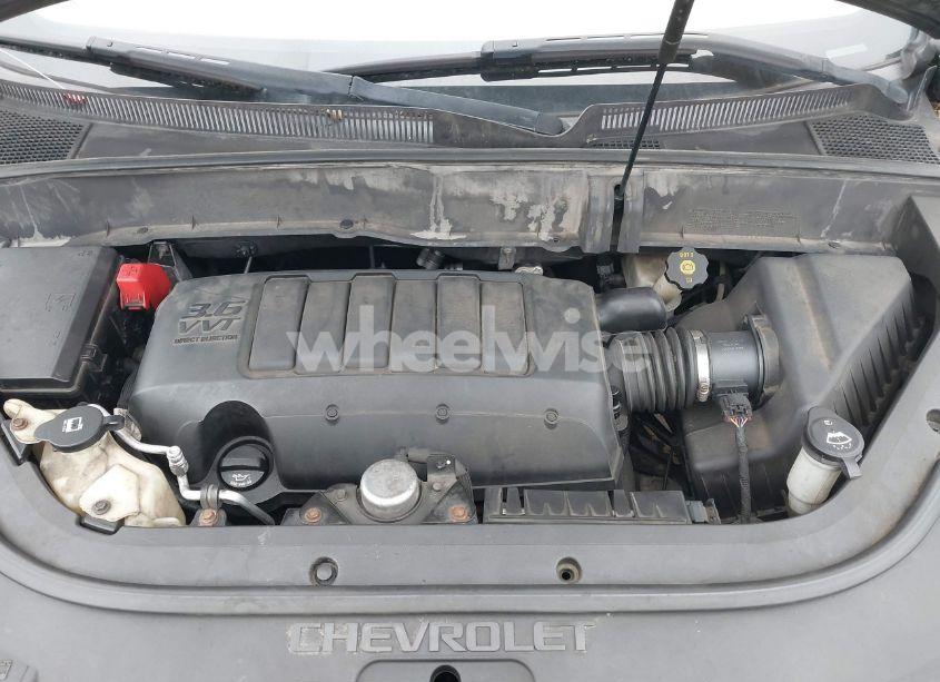 Photo 10 of 2010 Chevrolet Traverse LT (VIN 1GNLRGED4AJ204200)