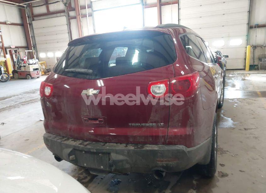Photo 16 of 2010 Chevrolet Traverse LT (VIN 1GNLRGED8AJ259930)