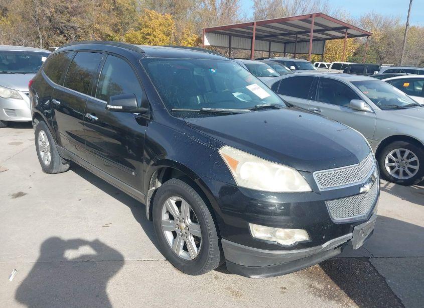 2010 Chevrolet Traverse LT (VIN 1GNLRGEDXAS117217) main photo