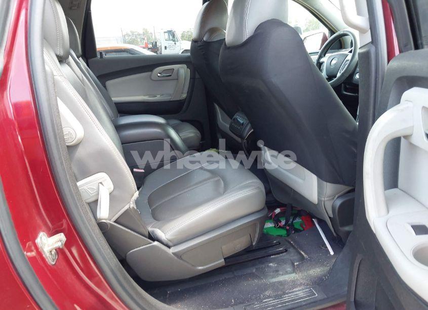 Photo 8 of 2010 Chevrolet Traverse LTZ (VIN 1GNLRHED3AJ193289)