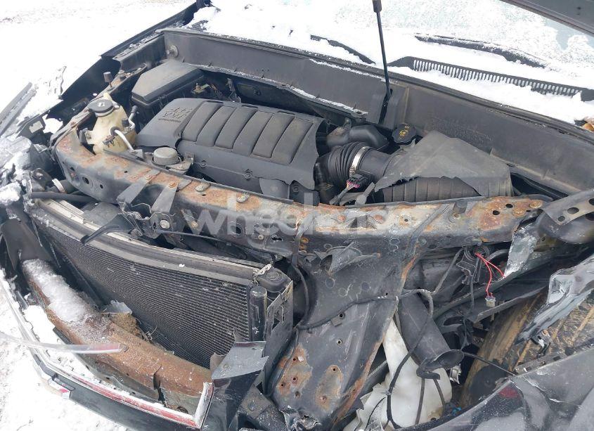 Photo 10 of 2010 Chevrolet Traverse LTZ (VIN 1GNLRHED7AS123675)