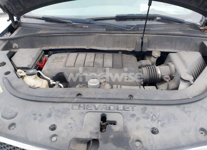 Photo 10 of 2010 Chevrolet Traverse LS (VIN 1GNLVEED6AS106800)