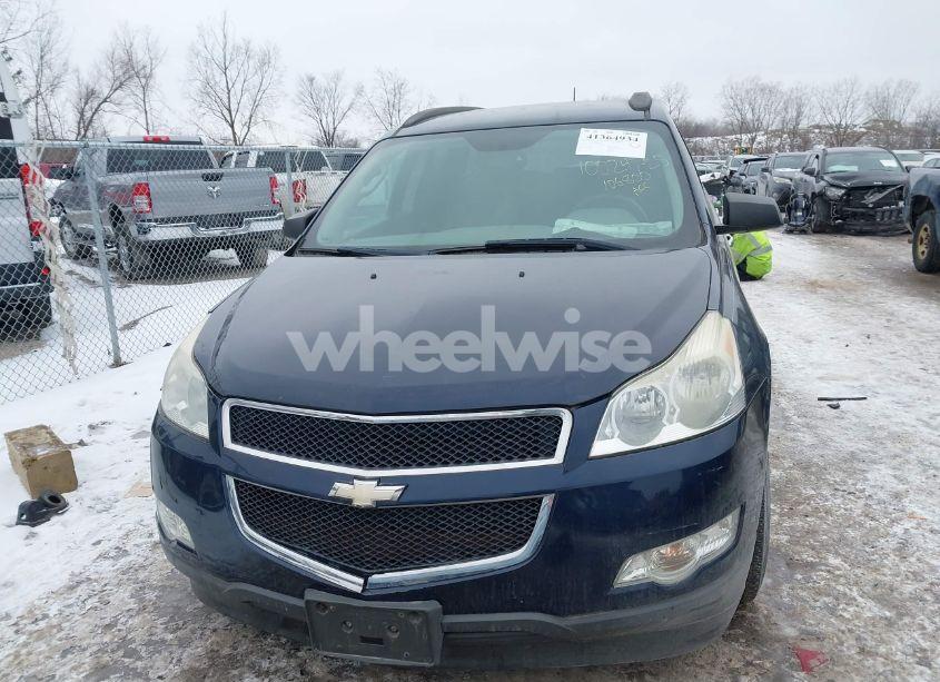 Photo 11 of 2010 Chevrolet Traverse LS (VIN 1GNLVEED6AS106800)