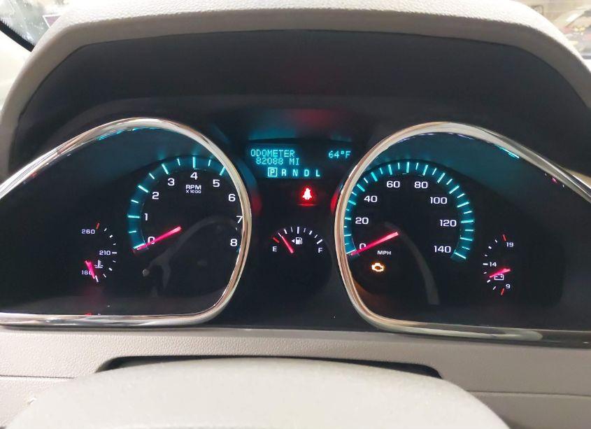 Photo 7 of 2010 Chevrolet Traverse LS (VIN 1GNLVEED6AS134421)