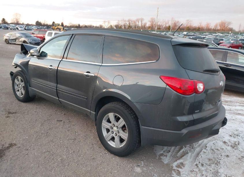 Photo 3 of 2010 Chevrolet Traverse LT (VIN 1GNLVFED0AJ234932)