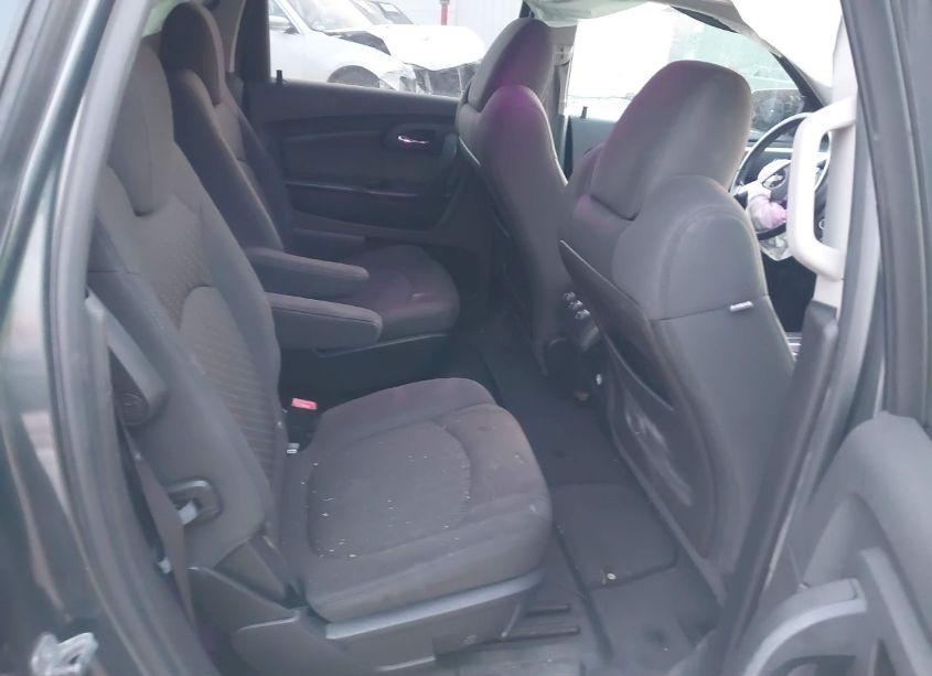 Photo 8 of 2010 Chevrolet Traverse LT (VIN 1GNLVFED0AJ234932)