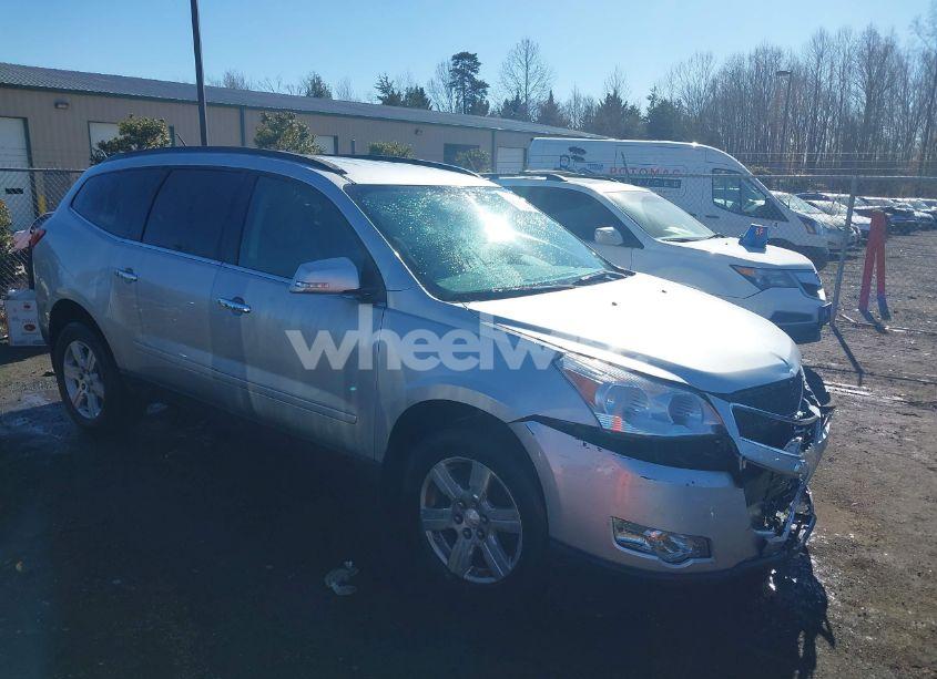 2010 Chevrolet Traverse LT (VIN 1GNLVFED1AJ269687) main photo