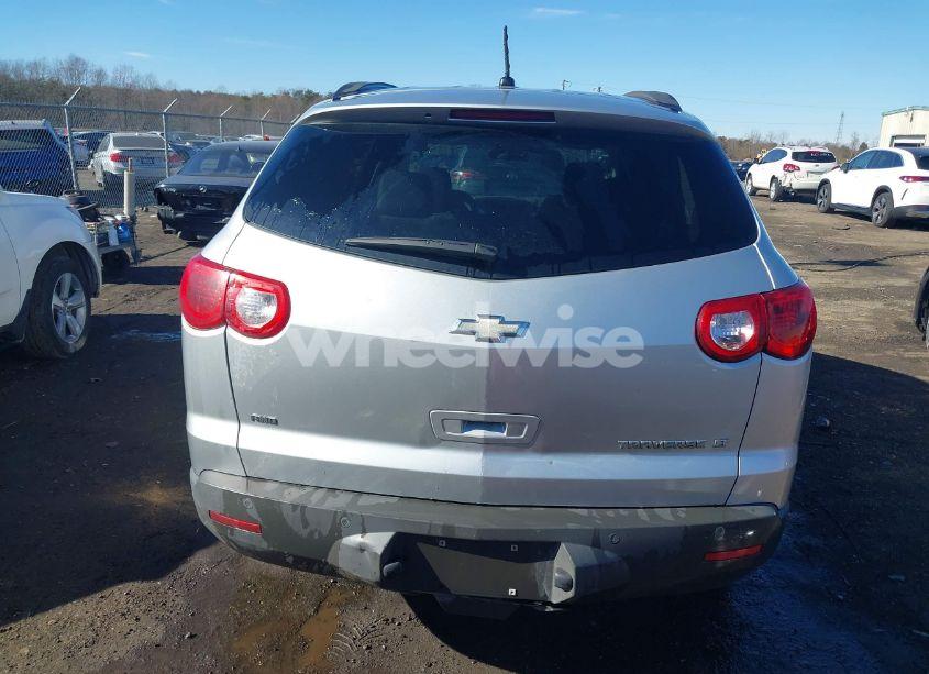 Photo 16 of 2010 Chevrolet Traverse LT (VIN 1GNLVFED1AJ269687)