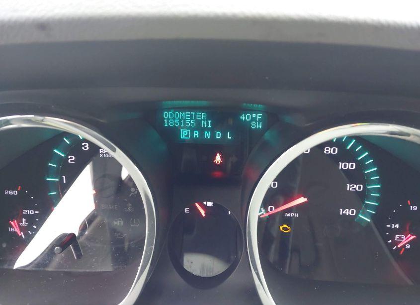 Photo 7 of 2010 Chevrolet Traverse LT (VIN 1GNLVFED1AS145123)