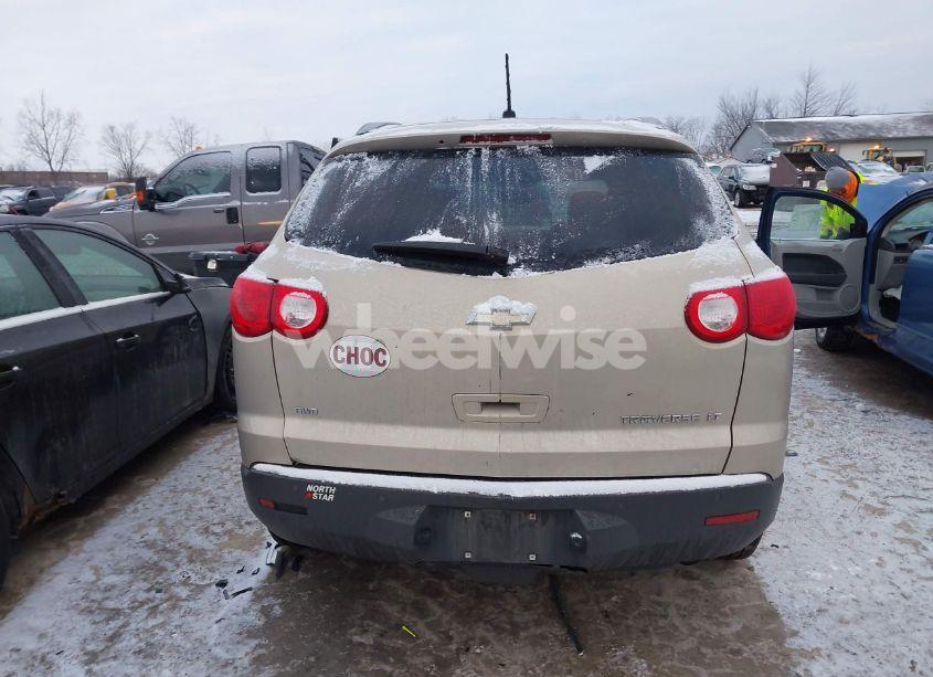Photo 16 of 2010 Chevrolet Traverse LT (VIN 1GNLVFED2AJ209787)