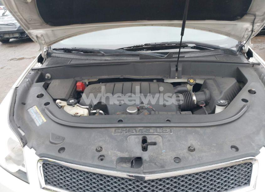 Photo 10 of 2010 Chevrolet Traverse LT (VIN 1GNLVFED2AJ209949)