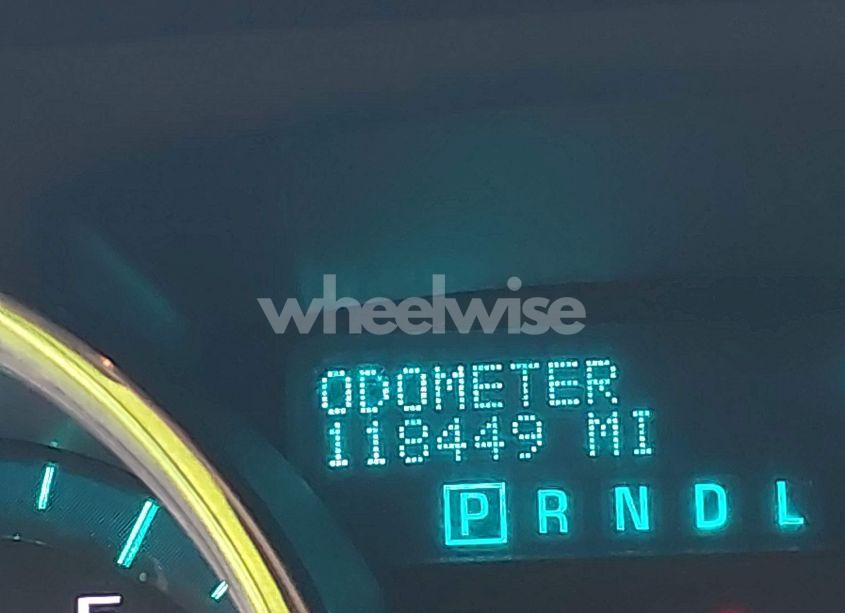 Photo 15 of 2010 Chevrolet Traverse LT (VIN 1GNLVFED2AJ209949)