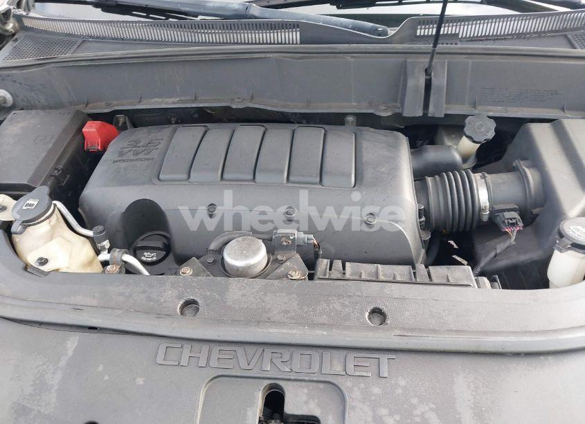 Photo 10 of 2010 Chevrolet Traverse LT (VIN 1GNLVFED2AJ254812)