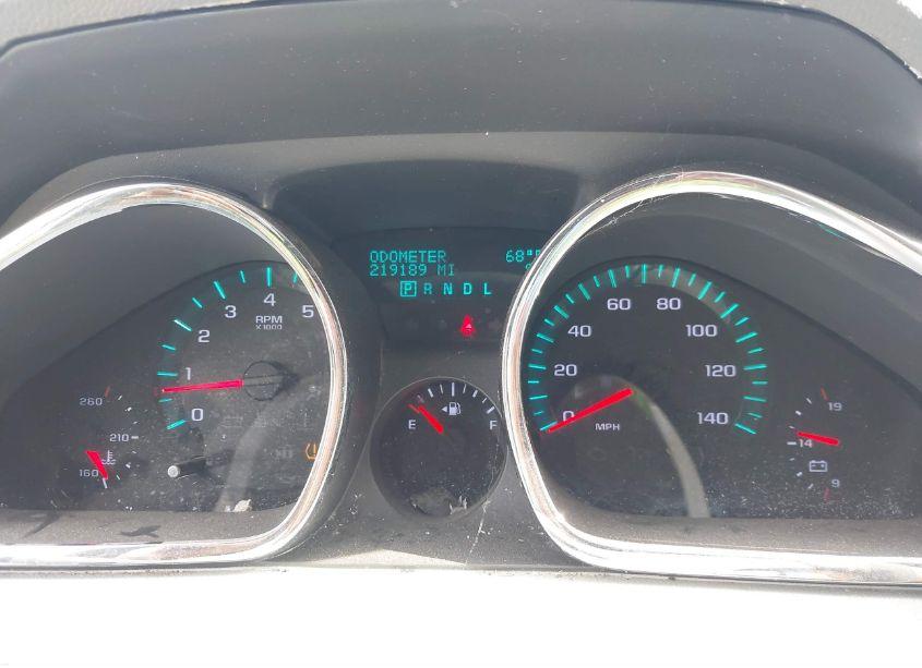 Photo 7 of 2010 Chevrolet Traverse LT (VIN 1GNLVFED2AJ268337)