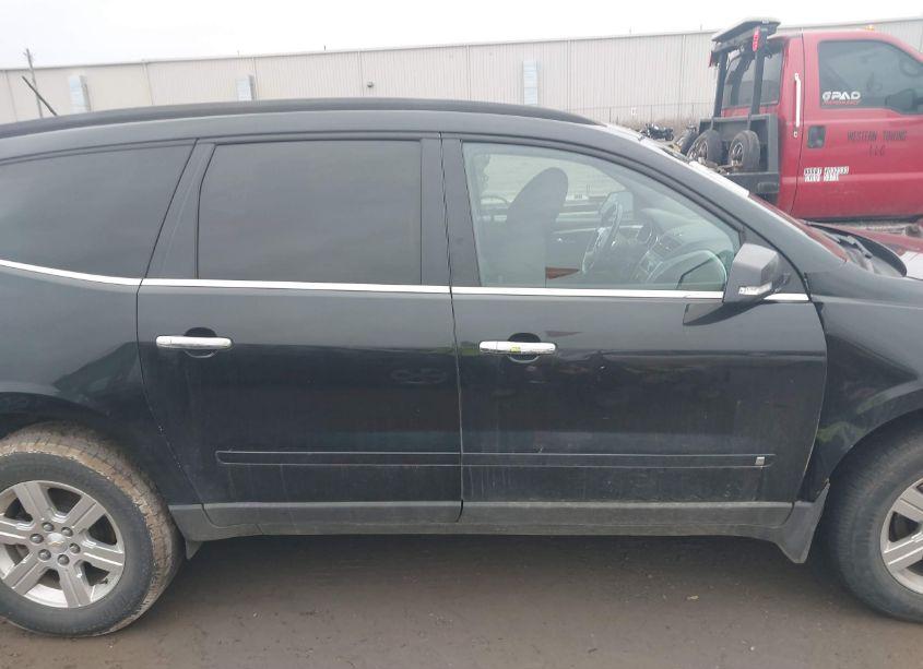 Photo 13 of 2010 Chevrolet Traverse LT (VIN 1GNLVFED2AS143767)