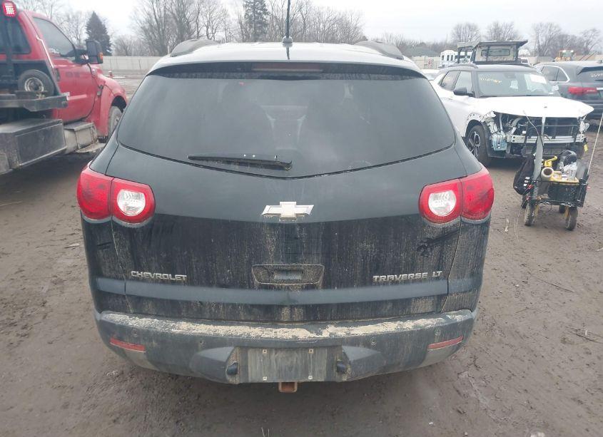 Photo 16 of 2010 Chevrolet Traverse LT (VIN 1GNLVFED2AS143767)