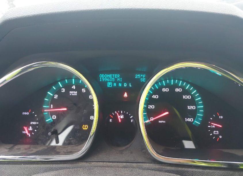 Photo 7 of 2010 Chevrolet Traverse LT (VIN 1GNLVFED2AS143767)