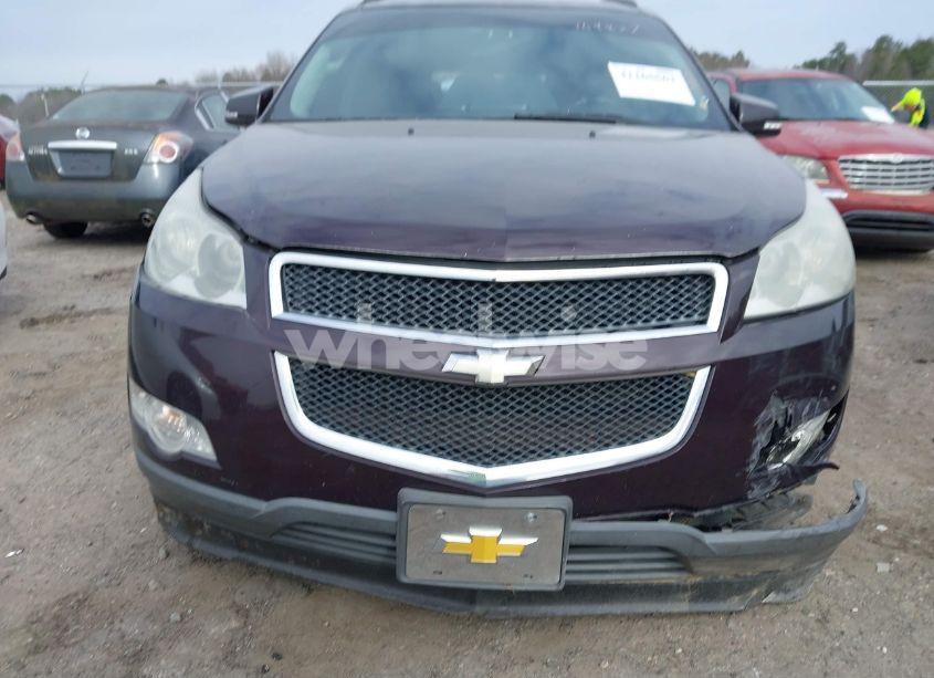 Photo 11 of 2010 Chevrolet Traverse LT (VIN 1GNLVFED2AS149827)