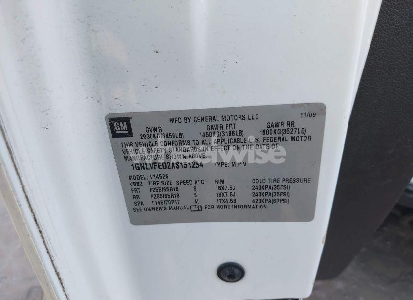 Photo 9 of 2010 Chevrolet Traverse LT (VIN 1GNLVFED2AS151254)