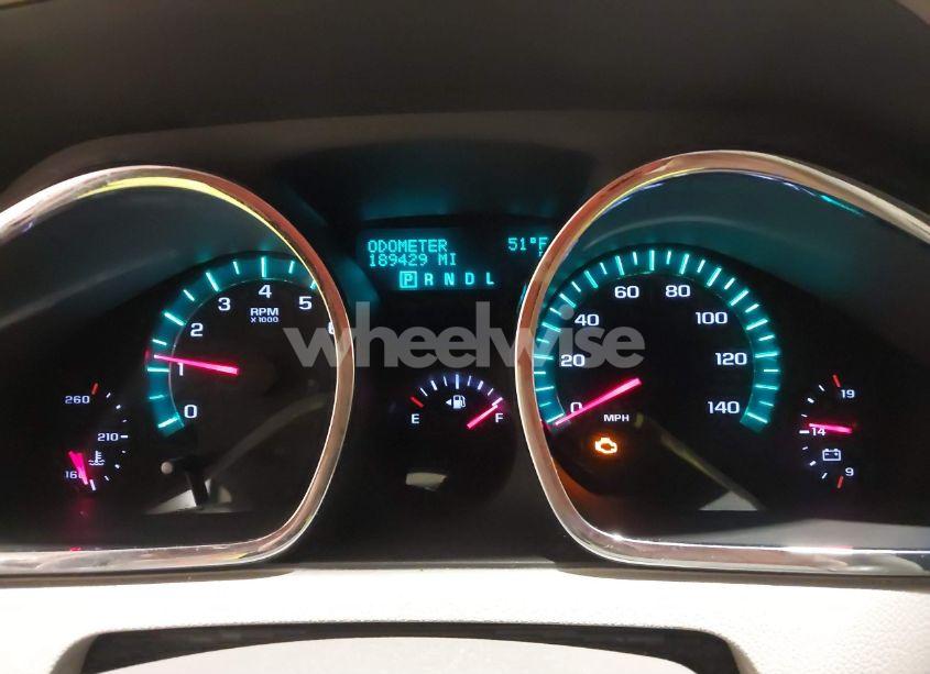 Photo 7 of 2010 Chevrolet Traverse LT (VIN 1GNLVFED5AJ253265)