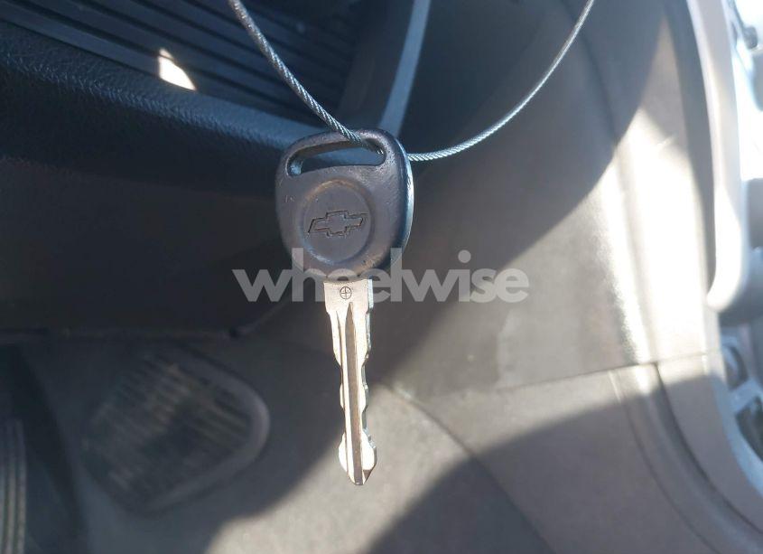 Photo 11 of 2010 Chevrolet Traverse LT (VIN 1GNLVFED8AS110854)