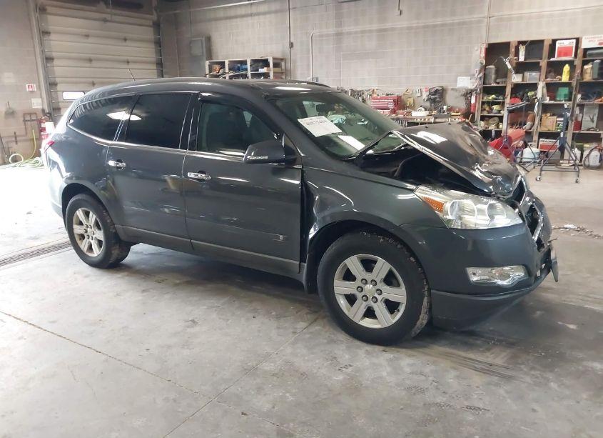2010 Chevrolet Traverse LT (VIN 1GNLVFED9AS121264) main photo