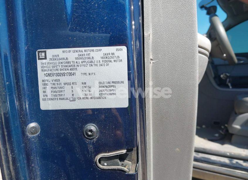 Photo 9 of 2010 Chevrolet Traverse LT (VIN 1GNLVFED9AS149291)