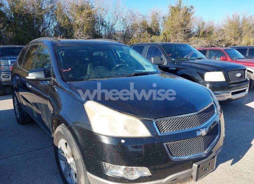 2010 Chevrolet Traverse LT (VIN 1GNLVFEDXAJ250653) main photo