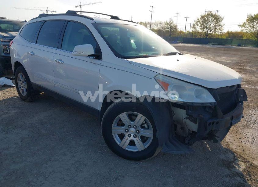 2010 Chevrolet Traverse LT (VIN 1GNLVGED3AJ207729) main photo