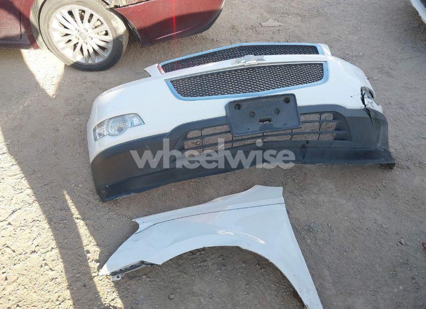 Photo 12 of 2010 Chevrolet Traverse LT (VIN 1GNLVGED3AJ207729)