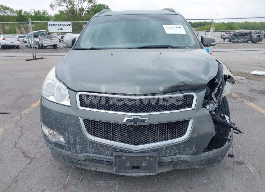Photo 12 of 2010 Chevrolet Traverse LT (VIN 1GNLVGED8AJ259969)