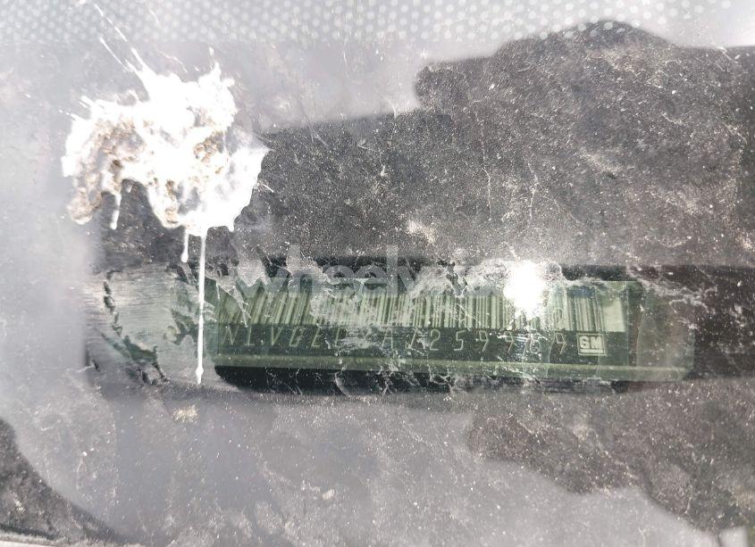 Photo 9 of 2010 Chevrolet Traverse LT (VIN 1GNLVGED8AJ259969)