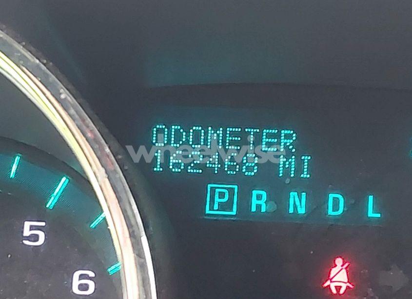 Photo 15 of 2010 Chevrolet Traverse LT (VIN 1GNLVGED9AJ267479)