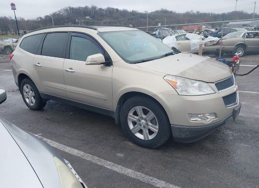 2010 Chevrolet Traverse LT (VIN 1GNLVGED9AS145327) main photo