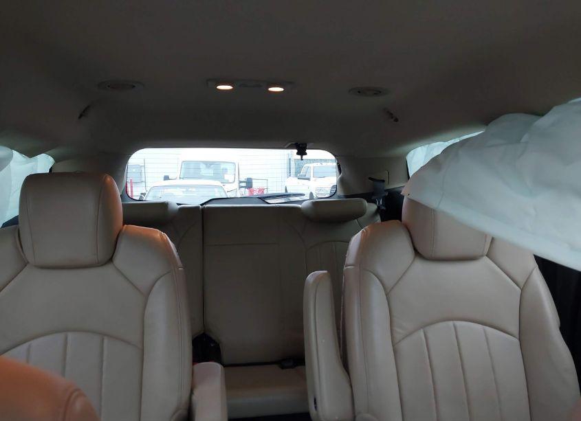 Photo 16 of 2010 Chevrolet Traverse LTZ (VIN 1GNLVHED0AJ229838)