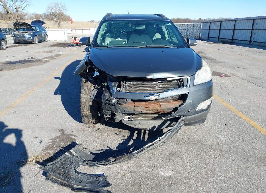 Photo 13 of 2010 Chevrolet Traverse LTZ (VIN 1GNLVHED1AS106849)