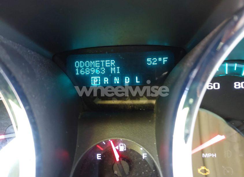 Photo 7 of 2010 Chevrolet Traverse LTZ (VIN 1GNLVHED9AS154261)