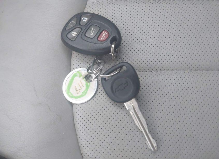 Photo 11 of 2010 Chevrolet Traverse LTZ (VIN 1GNLVHEDXAS105599)