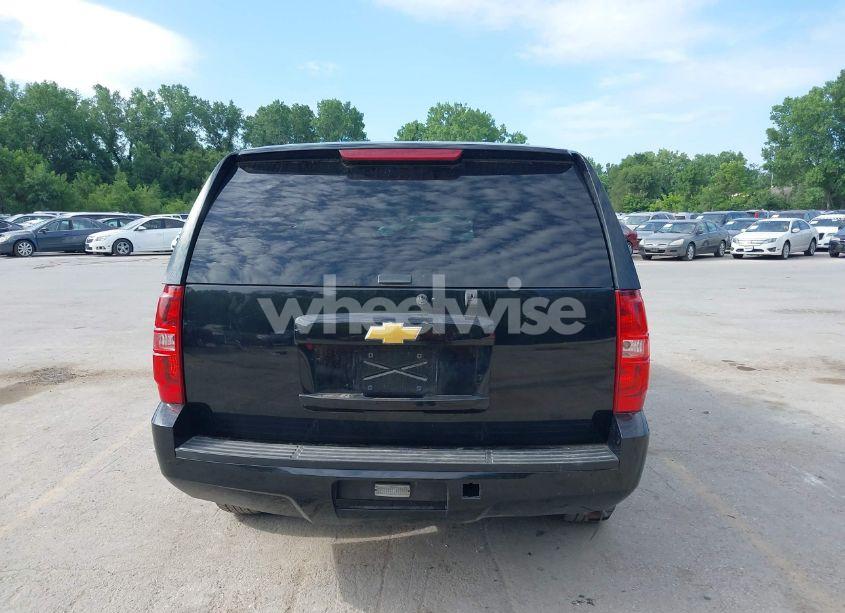 Photo 16 of 2010 Chevrolet Tahoe LS (VIN 1GNMCAE00AR175361)