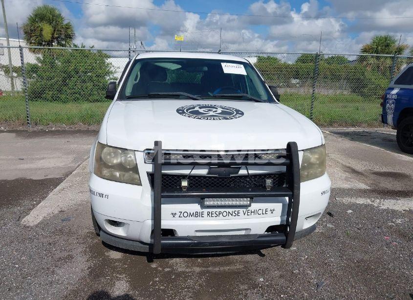 Photo 12 of 2010 Chevrolet Tahoe LS (VIN 1GNMCAE01AR262122)