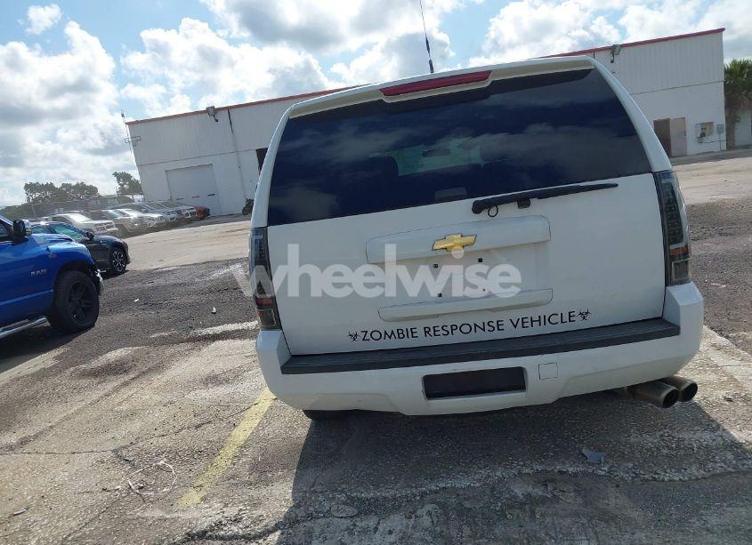 Photo 16 of 2010 Chevrolet Tahoe LS (VIN 1GNMCAE01AR262122)