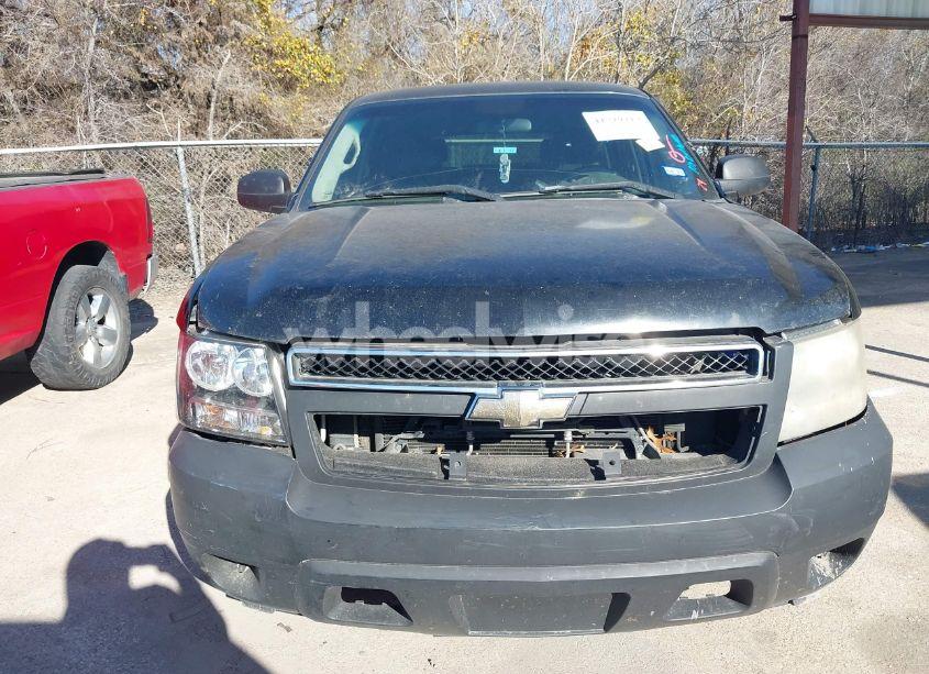 Photo 12 of 2010 Chevrolet Tahoe LS (VIN 1GNMCAE03AR137185)