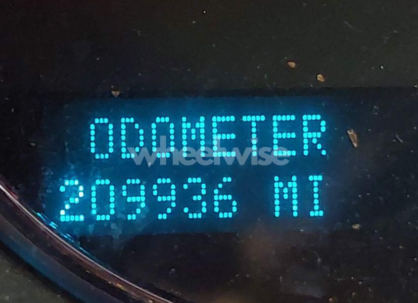 Photo 16 of 2010 Chevrolet Tahoe LS (VIN 1GNMCAE03AR172776)