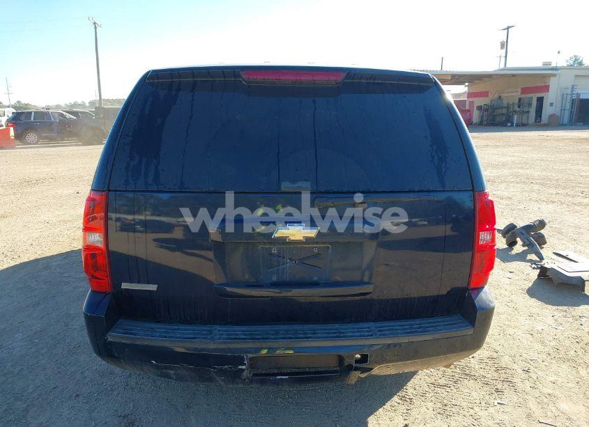 Photo 17 of 2010 Chevrolet Tahoe LS (VIN 1GNMCAE03AR172776)
