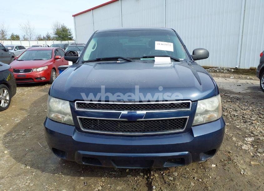 Photo 12 of 2010 Chevrolet Tahoe LS (VIN 1GNMCAE03AR256919)