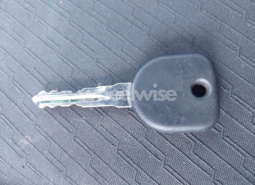 Photo 11 of 2010 Chevrolet Tahoe LS (VIN 1GNMCAE05AR263340)