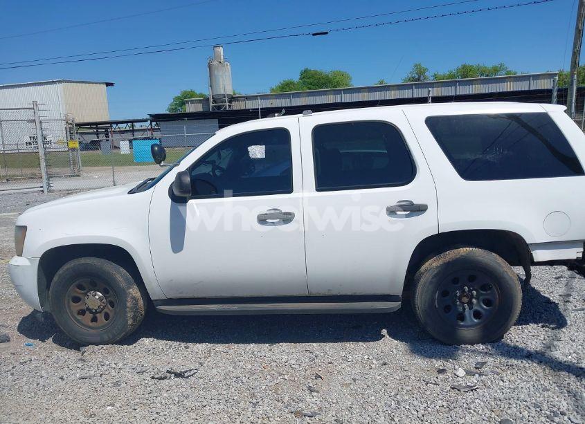 Photo 14 of 2010 Chevrolet Tahoe LS (VIN 1GNMCAE05AR263340)