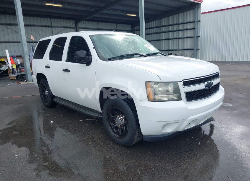 2010 Chevrolet Tahoe LS (VIN 1GNMCAE06AR132286) main photo