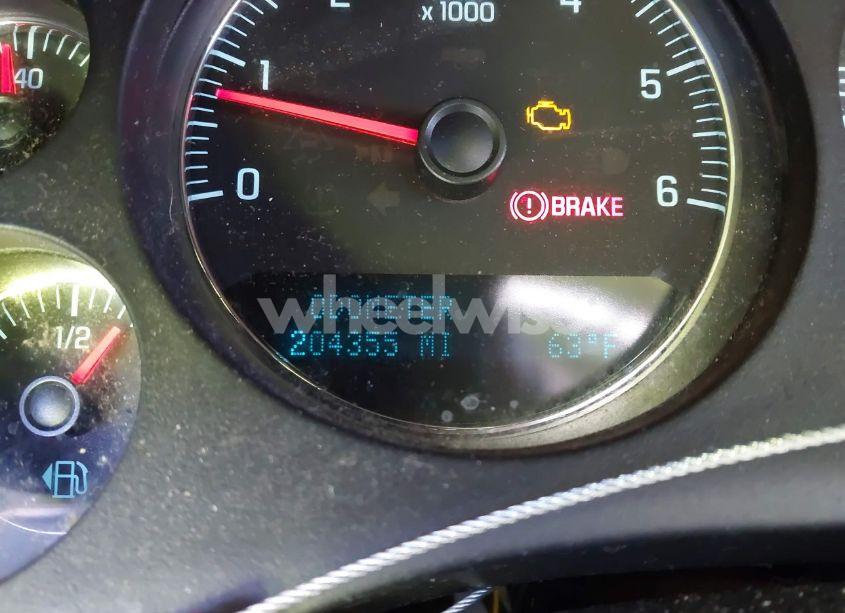 Photo 15 of 2010 Chevrolet Tahoe LS (VIN 1GNMCAE06AR132286)